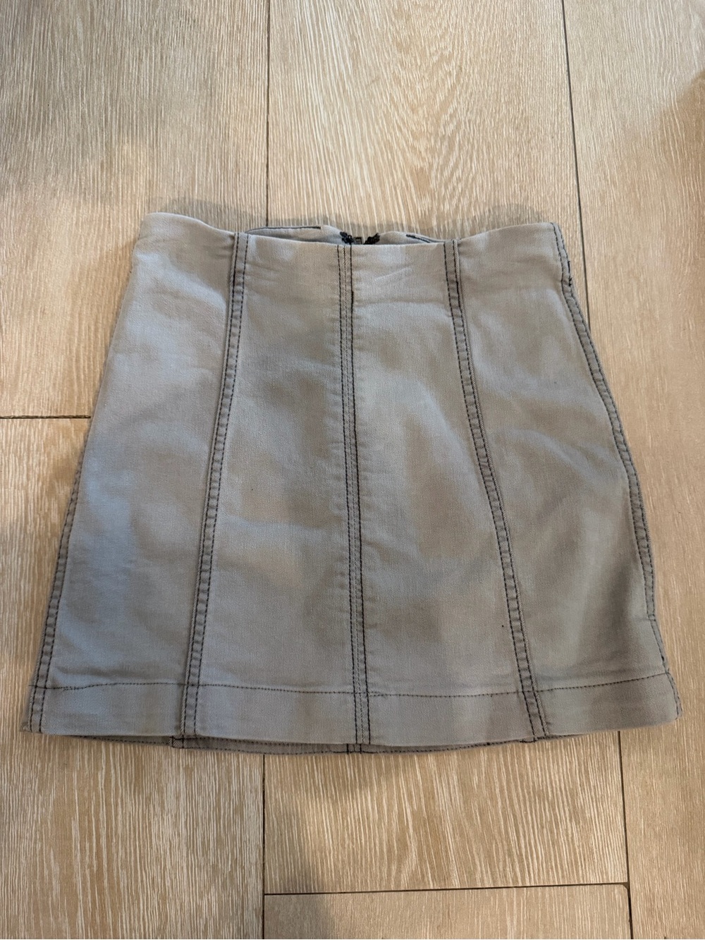 Free People Gray High-Waisted Stretch Mini Skirt Size 0